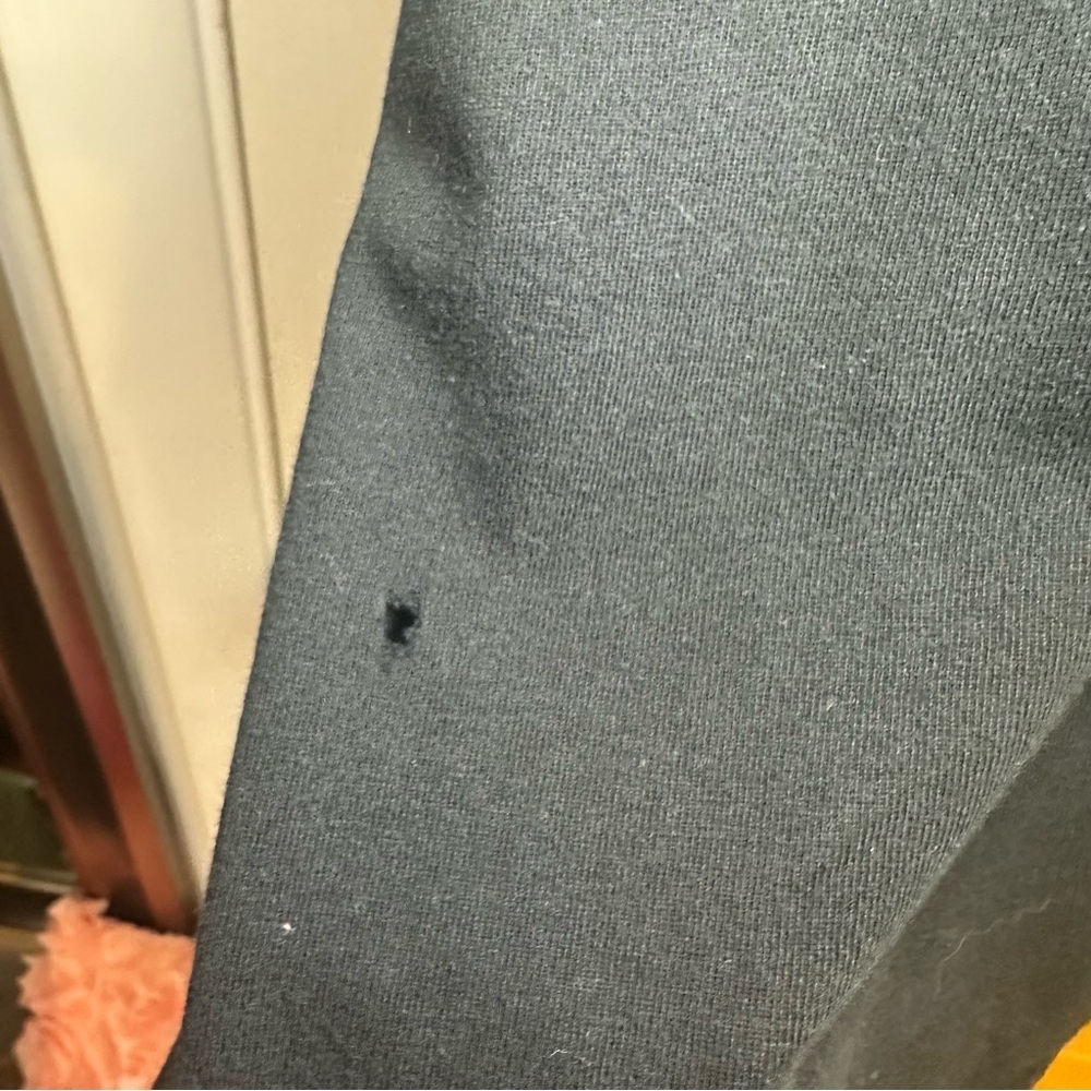 AC/DC Y2K Band T-Shirt. Black. Size: Medium.
100% Cotton. - Picture 4 of 7